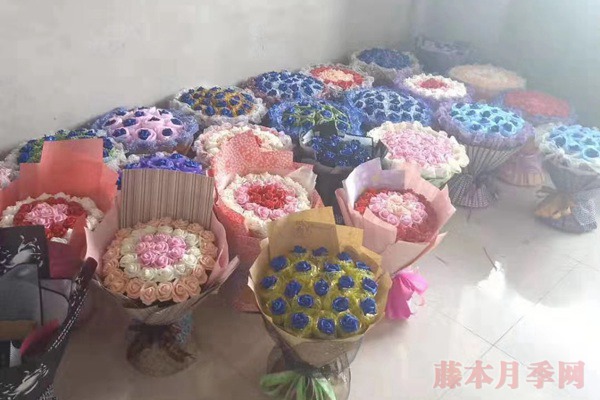 玫瑰花網(wǎng)套什么時候套，怎么套？